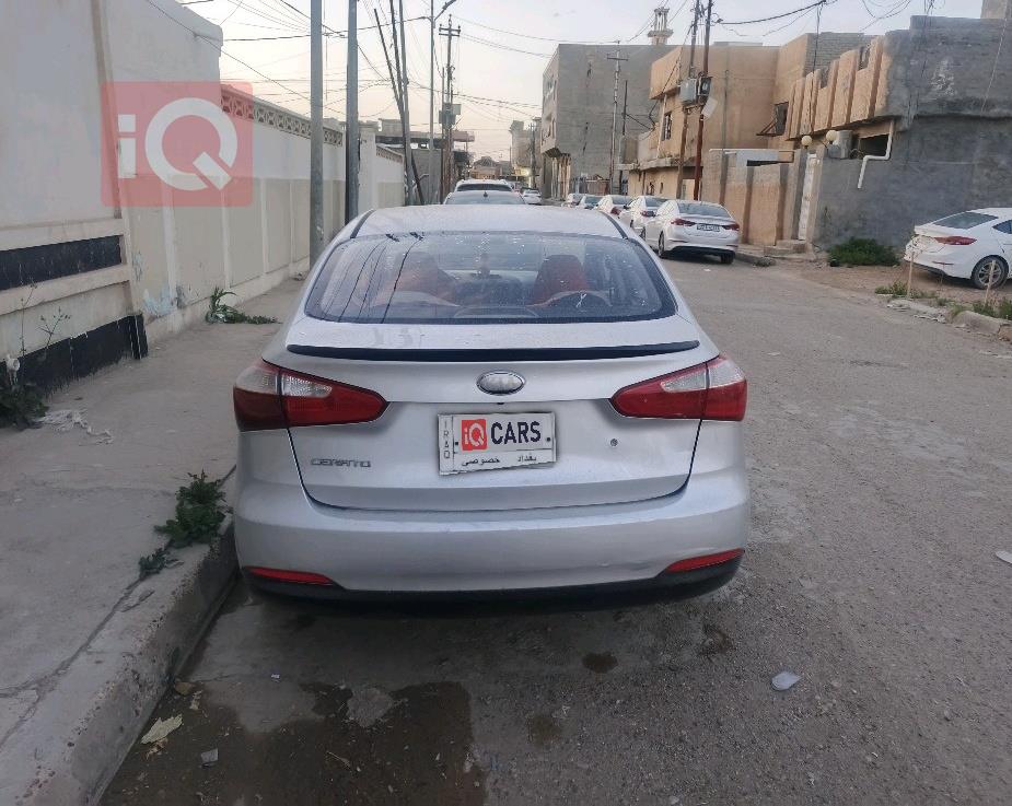 كيا سيراتو